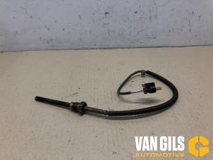 Used Exhaust heat sensor Mercedes Vito Mixto (447.7) 2.2 116 CDI 16V Price on request offered by Van Gils Automotive