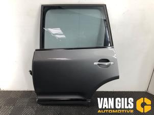 Used Rear door 4-door, left Porsche Cayenne (9PA) 4.8 V8 32V S Price on request offered by Van Gils Automotive