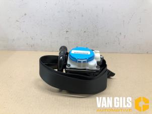 Usagé Ceinture de sécurité avant gauche Peugeot 108 1.0 12V VVT-i Prix sur demande proposé par Van Gils Automotive