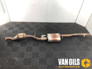 Used Front pipe + catalyst Mercedes Vito Tourer (447.7) 2.0 116 CDI 16V Price on request offered by Van Gils Automotive