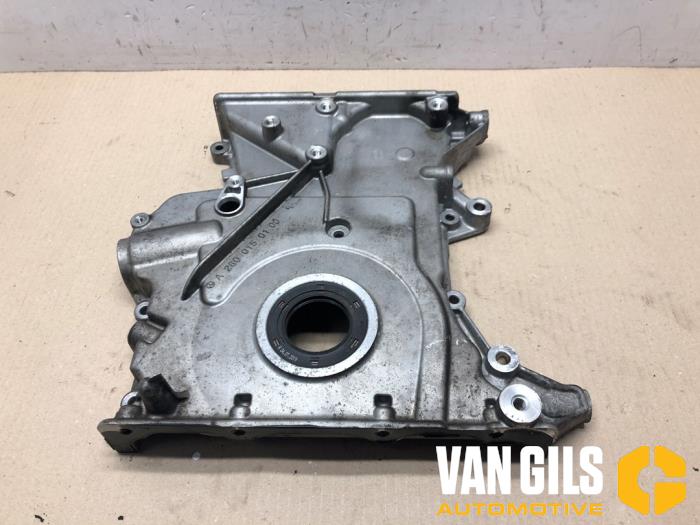 Usagé Couvercle de distribution Mercedes A (177.0) 2.0 A-220 Turbo 16V Prix € 99,99 Règlement à la marge proposé par Van Gils Automotive