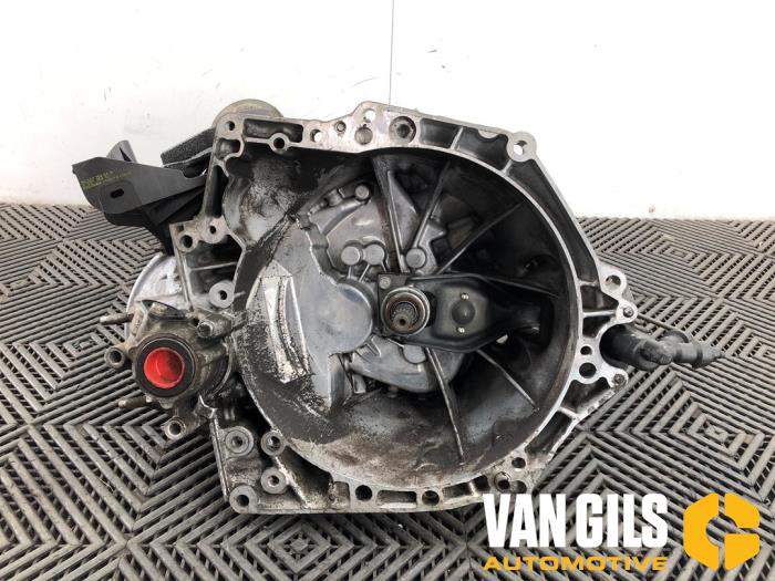 Gearbox from a Citroën C4 Picasso (UD/UE/UF) 1.6 16V VTi 120 2011