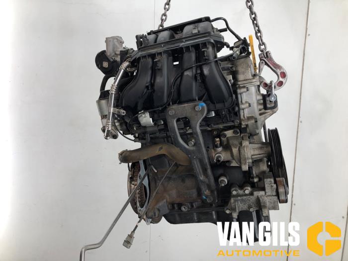 Motor van een Chevrolet Spark (M300) 1.0 16V 2011