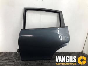 Usagé Porte arrière gauche Seat Leon (1P1) 2.0 FSI 16V Prix sur demande proposé par Van Gils Automotive