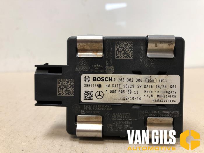 Begagnade Radarsensor Mercedes GLC (X253) 2.0 300 16V EQ Boost 4-Matic Pris € 200,00 Marginaltabell erbjuds av Van Gils Automotive