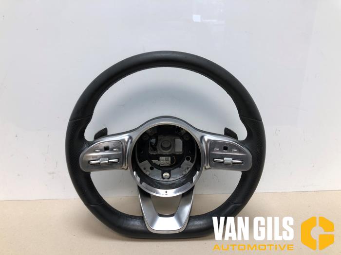 Gebrauchte Lenkrad Mercedes GLC (X253) 2.0 300 16V EQ Boost 4-Matic Preis € 300,00 Margenregelung angeboten von Van Gils Automotive