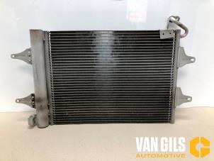 Klima Kondensor van een Volkswagen Polo IV (9N1/2/3) 1.2 12V 2006