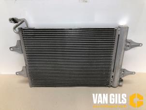 Klima Kondensor van een Volkswagen Polo IV (9N1/2/3) 1.2 12V 2006