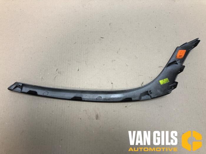 Front bumper strip, right Hyundai Kona 39 kWh - 86564DDAA0