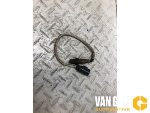 Lambda probe from a Land Rover Range Rover Evoque (LVJ/LVS) 2.0 Si4 240 16V 5-drs. 2012