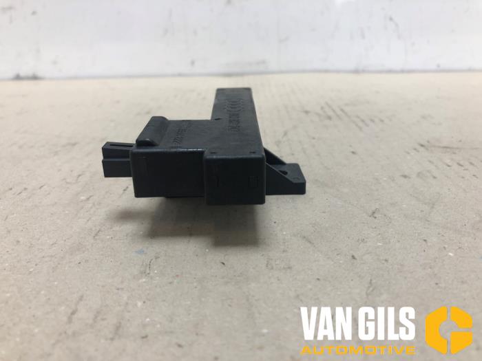 Keyless Entry-Antenne van een Audi A6 Avant (C7) 3.0 TDI V6 24V Quattro 2018