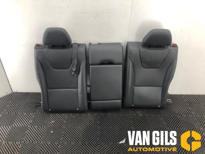 Używane Oparcie kanapy Volvo V60 I (FW/GW) 2.4 D5 20V Autom. Cena € 200,00 Procedura marży oferowane przez Van Gils Automotive
