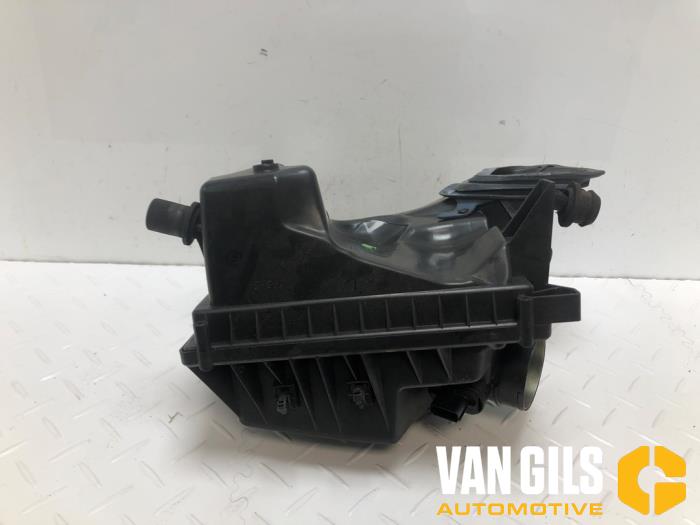 Begagnade Luftfilterhus Opel Astra J (PD5/PE5) 1.4 Turbo 16V Pris € 30,00 Marginaltabell erbjuds av Van Gils Automotive