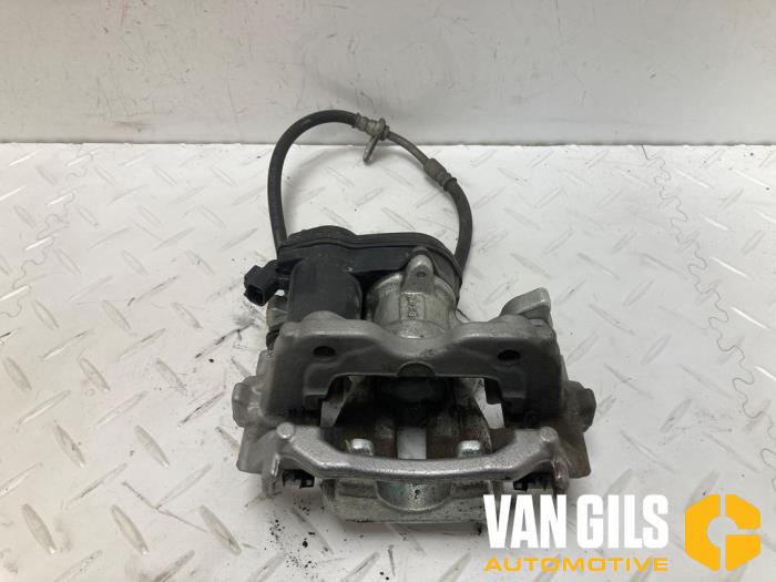 Gebrauchte Bremszange links hinten Toyota Yaris IV (P21/PA1/PH1) 1.5 12V Hybrid 115 Preis € 149,99 Margenregelung angeboten von Van Gils Automotive