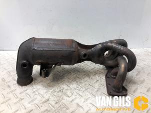 Usados Colector de escape y catalizador Peugeot 207/207+ (WA/WC/WM) 1.6 16V VTi Precio de solicitud ofrecido por Van Gils Automotive
