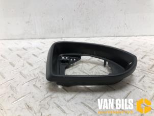Begagnade Spegelhus, höger Volkswagen Golf VII (AUA) 1.4 TSI 16V Pris € 30,00 Marginaltabell erbjuds av Van Gils Automotive