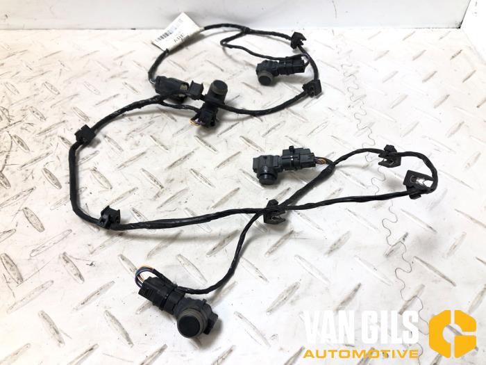 Usados Sensor PDC Ford B-Max (JK8) 1.0 EcoBoost 12V 120 Precio de solicitud ofrecido por Van Gils Automotive