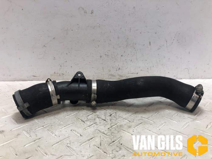 Gebrauchte Intercooler Rohr Ford B-Max (JK8) 1.0 EcoBoost 12V 120 Preis auf Anfrage angeboten von Van Gils Automotive