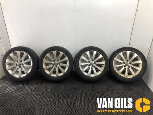 Usados Juego de llantas deportivas + neumáticos Opel Meriva 1.4 Turbo 16V ecoFLEX Precio € 300,00 Norma de margen ofrecido por Van Gils Automotive