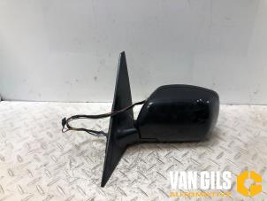 Used Wing mirror, left Landrover Range Rover III (LM) 2.9 TD6 24V Price € 225,00 Margin scheme offered by Van Gils Automotive