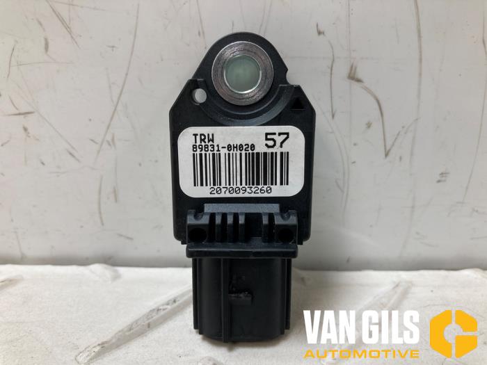 Gebrauchte Airbag Sensor Toyota Aygo (B40) 1.0 12V VVT-i Preis € 25,00 Margenregelung angeboten von Van Gils Automotive