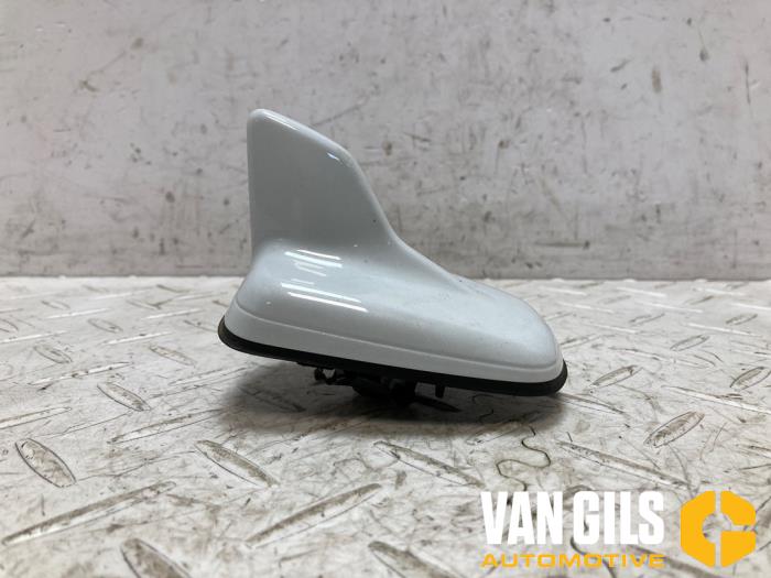 Używane Antena Audi S5 (F53/F5P) 3.0 TFSI V6 24V Cena € 39,99 Procedura marży oferowane przez Van Gils Automotive