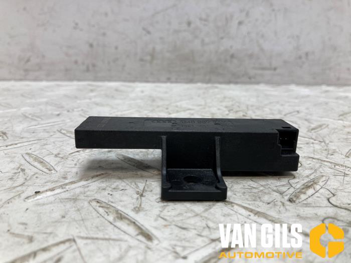 Używane Keyless Entry-Antena Audi S5 (F53/F5P) 3.0 TFSI V6 24V Cena € 9,99 Procedura marży oferowane przez Van Gils Automotive