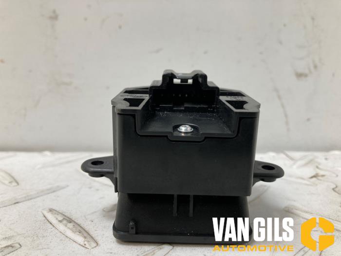 Gebrauchte Handbremse Schalter Landrover Range Rover Evoque (LVJ/LVS) 2.0 Si4 240 16V 5-drs. Preis € 30,00 Margenregelung angeboten von Van Gils Automotive