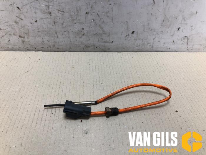 Engine temperature sensor from a Volvo V40 (MV) 1.6 D2 2014