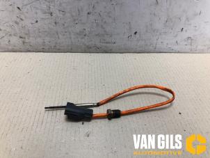 Engine temperature sensor from a Volvo V40 (MV) 1.6 D2 2014