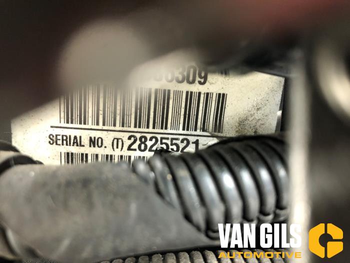 Engine Volvo V40 1.6 D2 - 36001726 D4162T - Van Gils Automotive