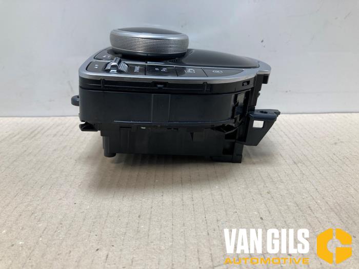 Multi-media control unit Mercedes C C-300 2.0 EQ Boost Turbo 16V ...