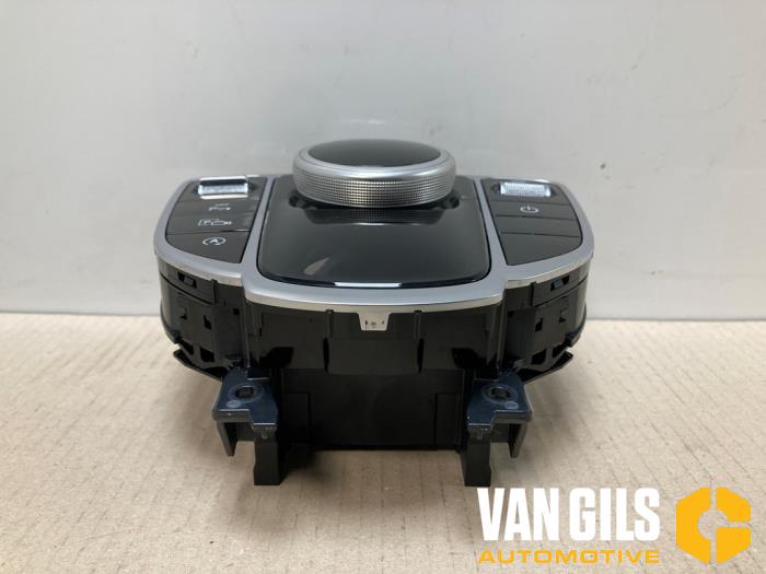 Multi-media control unit Mercedes C C-300 2.0 EQ Boost Turbo 16V ...