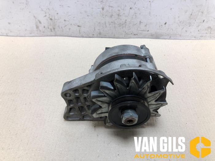 Gebrauchte Dynamo Fiat Seicento (187) 0.9 SPI Preis € 34,99 Margenregelung angeboten von Van Gils Automotive