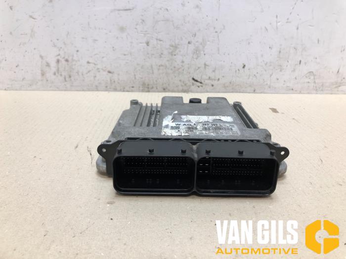 Used Engine management computer Audi A4 (B9) 2.0 TDI 16V Price € 199,99 Margin scheme offered by Van Gils Automotive