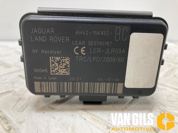 Używane Keyless Entry-Antena Jaguar XF Sportbrake 2.2 D S 16V Cena € 45,00 Procedura marży oferowane przez Van Gils Automotive
