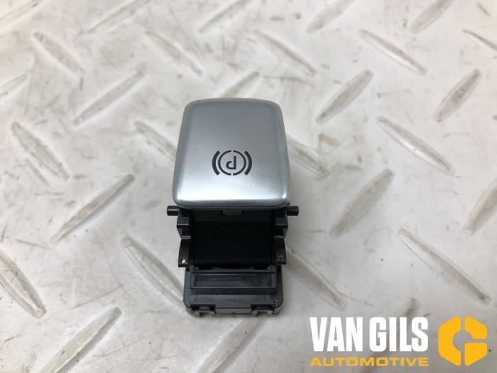 Gebrauchte Handbremse Schalter Mercedes C (W205) C-300 2.0 EQ Boost Turbo 16V Preis € 14,99 Margenregelung angeboten von Van Gils Automotive