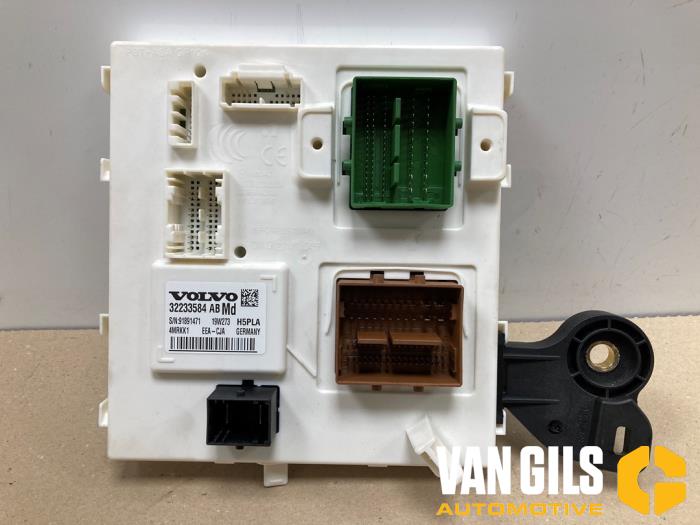Gebrauchte Central electronic Modul Volvo S60 III (ZS) 2.0 T4 16V Preis auf Anfrage angeboten von Van Gils Automotive