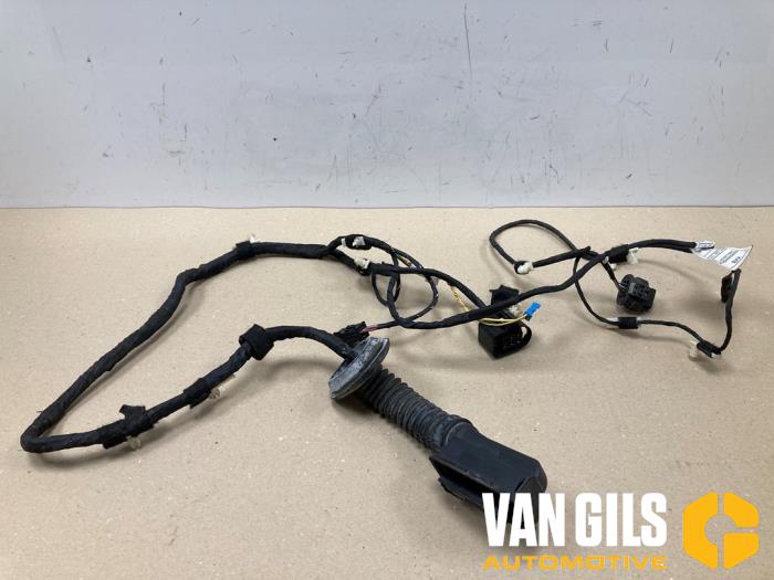 Begagnade Kablage BMW X5 (F15) Pris € 75,00 Marginaltabell erbjuds av Van Gils Automotive