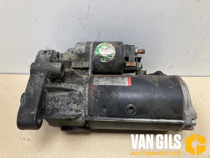 Begagnade Startmotor Renault Master II (FD/HD) 2.5 dCi 16V 100 Pris € 59,95 Marginaltabell erbjuds av Van Gils Automotive