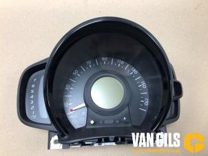 Usagé Compteur kilométrique KM Citroen C1 1.0 Vti 68 12V Prix € 50,00 Règlement à la marge proposé par Van Gils Automotive