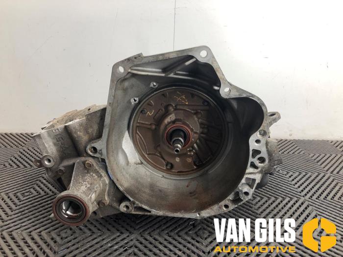 Gebrauchte Getriebe Dodge Ram Van 2.4i 16V Preis auf Anfrage angeboten von Van Gils Automotive