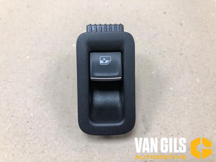 Usados Interruptor de ventanilla eléctrica Volkswagen Touran (5T1) Precio de solicitud ofrecido por Van Gils Automotive