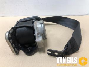 Usagé Ceinture de sécurité avant droite Seat Leon ST (5FF) 1.8 TSI Ecomotive 16V Prix sur demande proposé par Van Gils Automotive