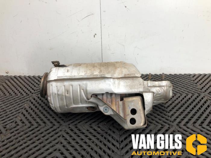 Used Front pipe + catalyst Renault Twingo III (AH) 0.9 Energy TCE 93 12V Price € 699,00 Margin scheme offered by Van Gils Automotive