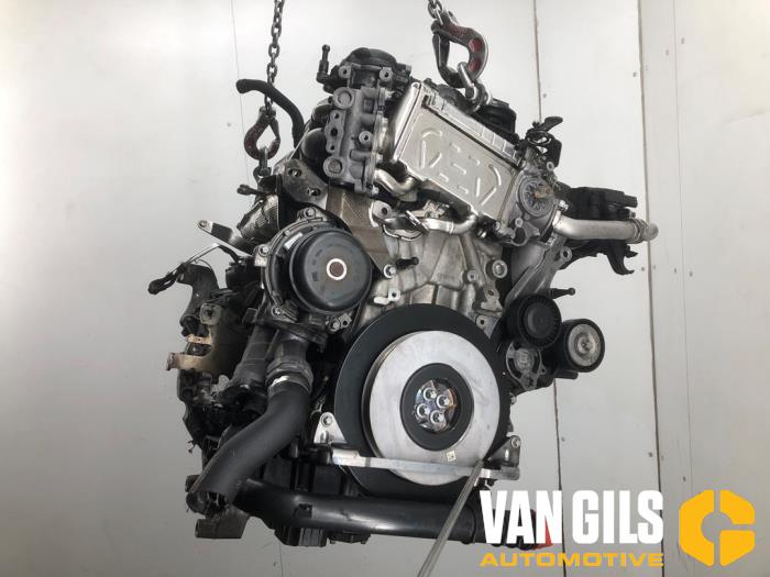 Engine from a Mercedes-Benz S (222.0/222.1) 3.0 S-400d 4-Matic 2018