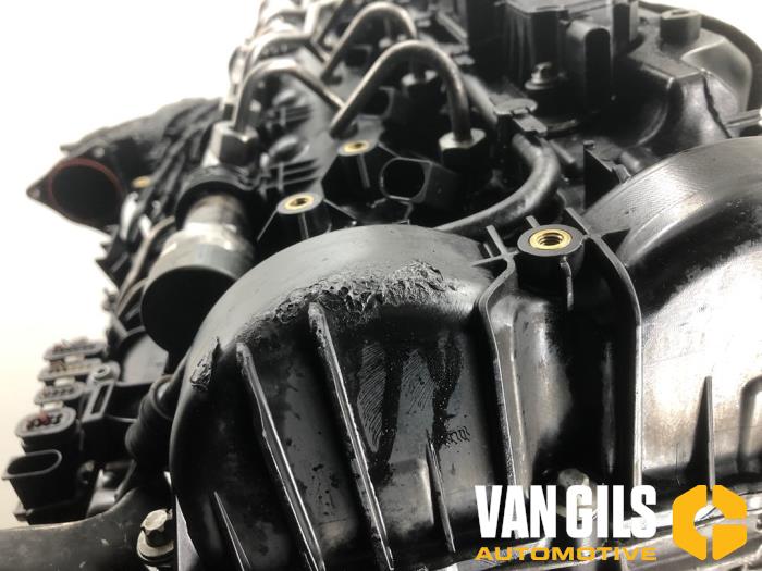 Engine from a Mercedes-Benz S (222.0/222.1) 3.0 S-400d 4-Matic 2018