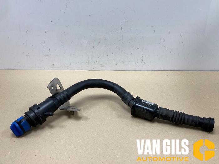 Gebrauchte Füllrohr adbluetank Mercedes S (222.0/222.1) 3.0 S-400d 4-Matic Preis auf Anfrage angeboten von Van Gils Automotive