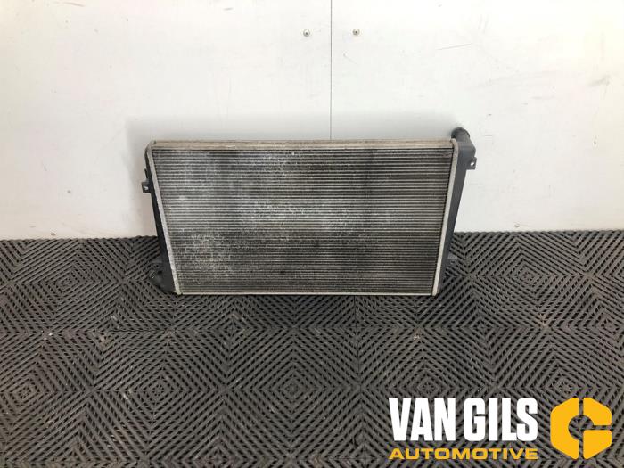 Usagé Radiateur Volkswagen Caddy III (2KA,2KH,2CA,2CH) 1.9 TDI Prix sur demande proposé par Van Gils Automotive