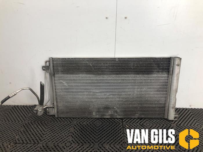 Gebrauchte Klima Kondensor Volkswagen Transporter T5 1.9 TDi Preis auf Anfrage angeboten von Van Gils Automotive